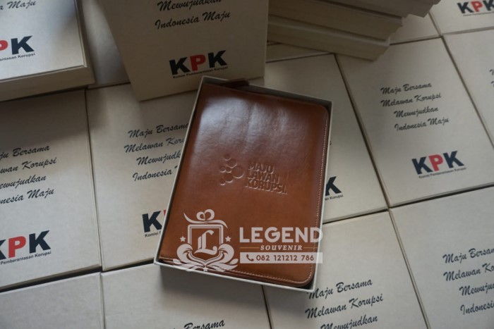 binder kulit a5 hadiah untuk souvenir kpk