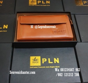 Bikin Souvenir Promosi Tas Kulit Surabaya Bikin Souvenir Promosi Tas Kulit Surabaya