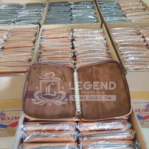 binder kulit hadiah korporat
