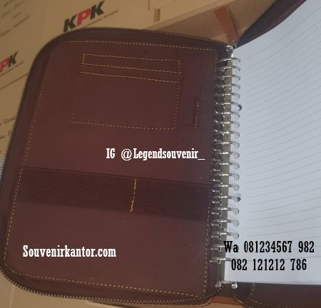 Sampul Kulit Binder Organizer