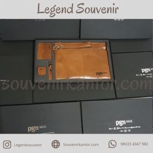 Jasa Pengadaan Barang Souvenir Kantor dan Souvenir Kit Perusahaan Custom