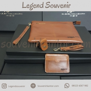 Jasa Pengadaan Barang Souvenir Kantor dan Souvenir Kit Perusahaan Custom