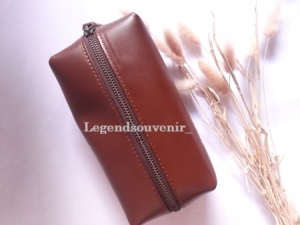 Tas Pouch kulit Hadiah Tahun Baru Untuk Karyawan Kantor Yang Berkesan