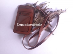 id card holder Hadiah Tahun Baru Untuk Karyawan Kantor Yang Berkesan