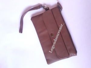 pouch Bag Kulit Hadiah Tahun Baru Untuk Karyawan Kantor Yang Berkesan